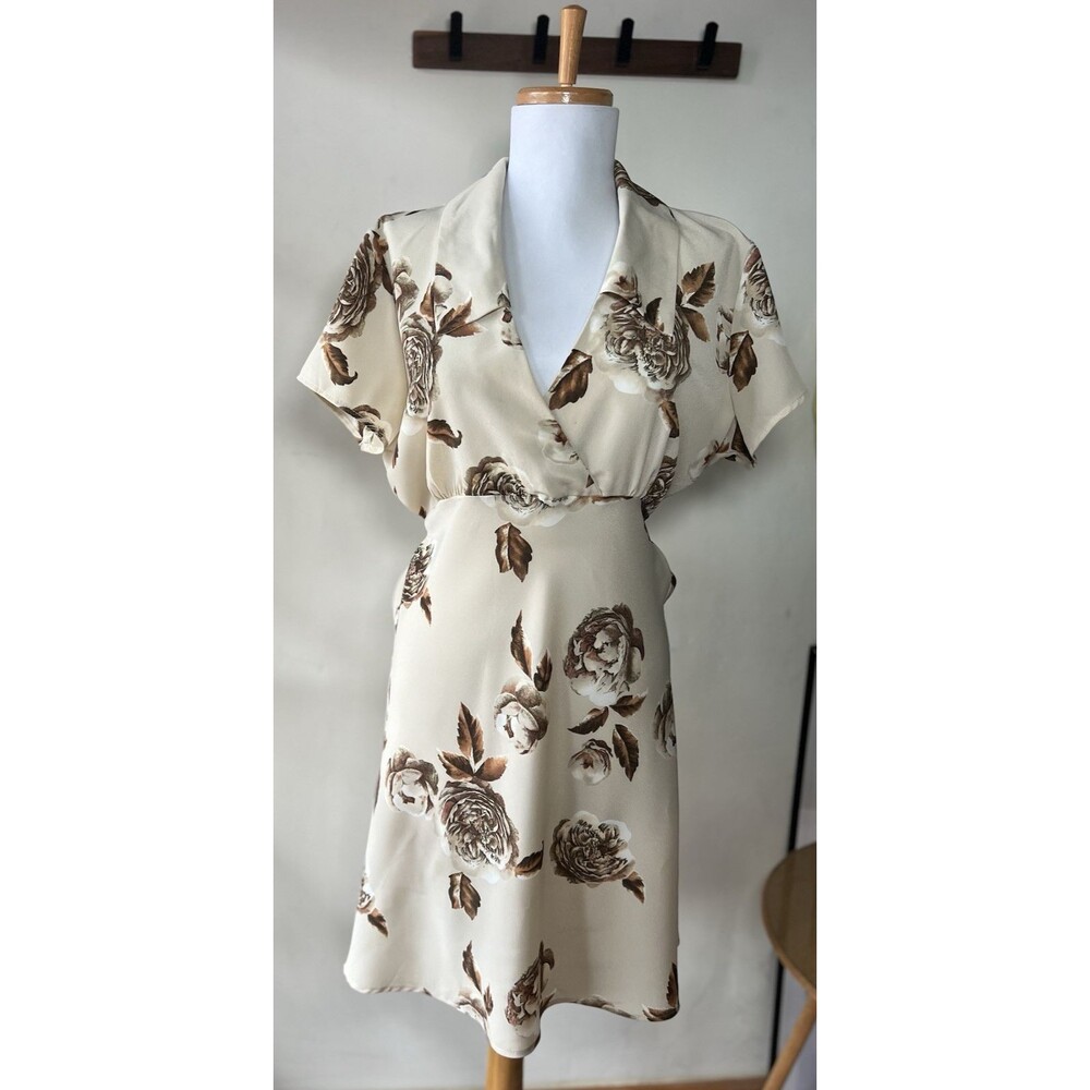 Reza Floral Ivory Brown Short Sleeve Dress 100% Polyester Women's Size 11 USA